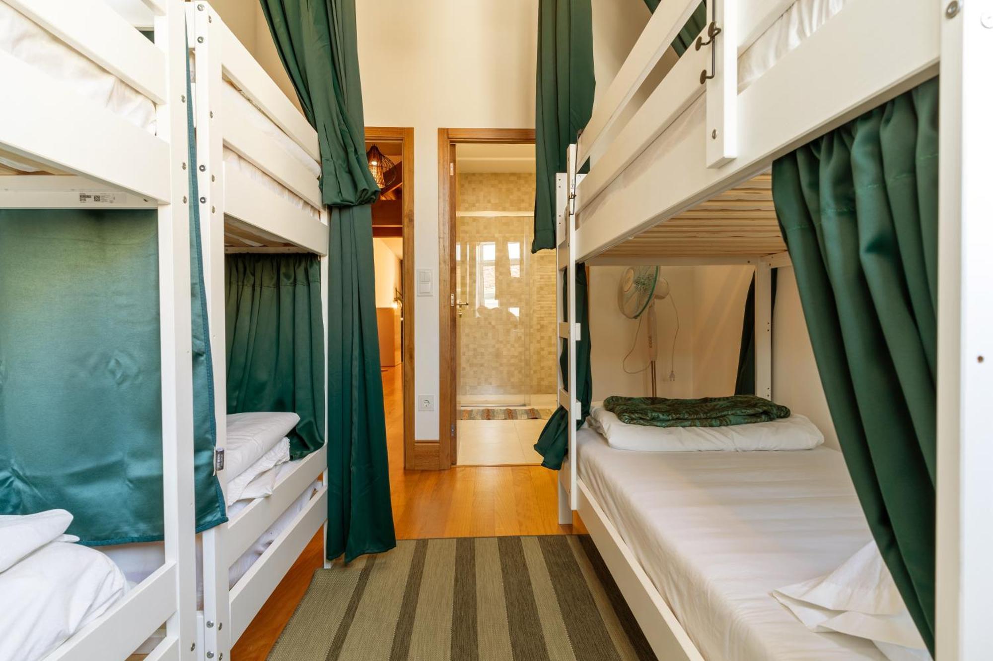 Cozy Nest Hostel ปอร์โต ภายนอก รูปภาพ
