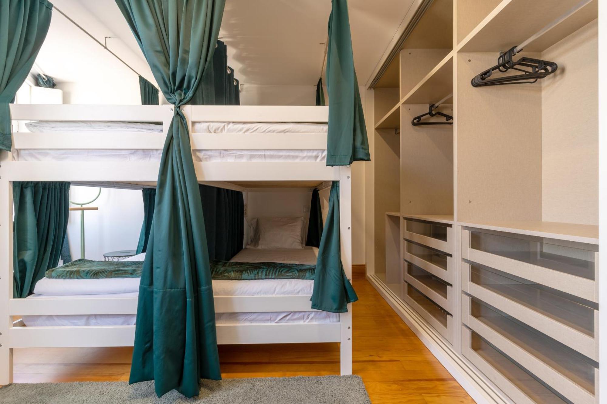 Cozy Nest Hostel ปอร์โต ภายนอก รูปภาพ