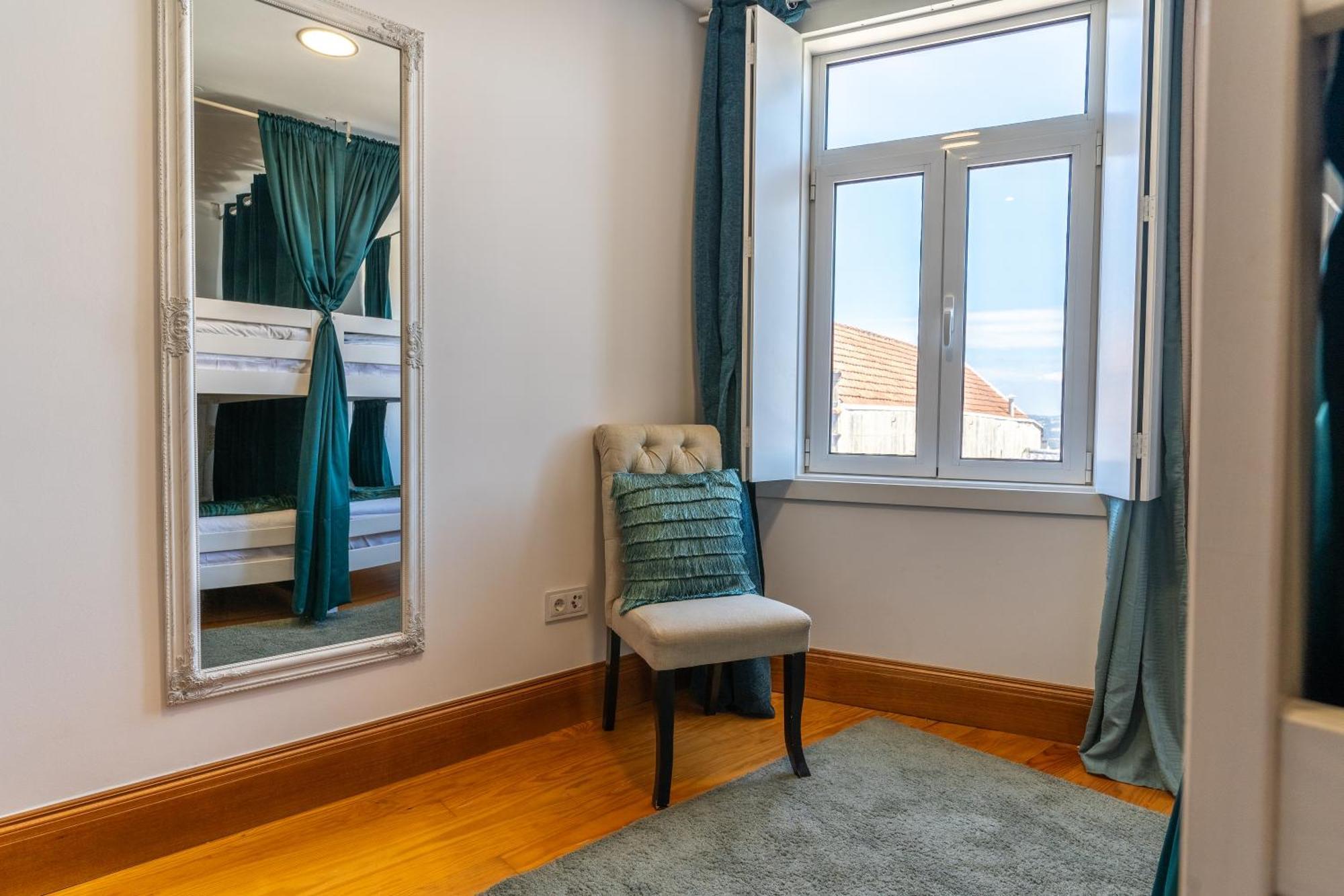 Cozy Nest Hostel ปอร์โต ภายนอก รูปภาพ