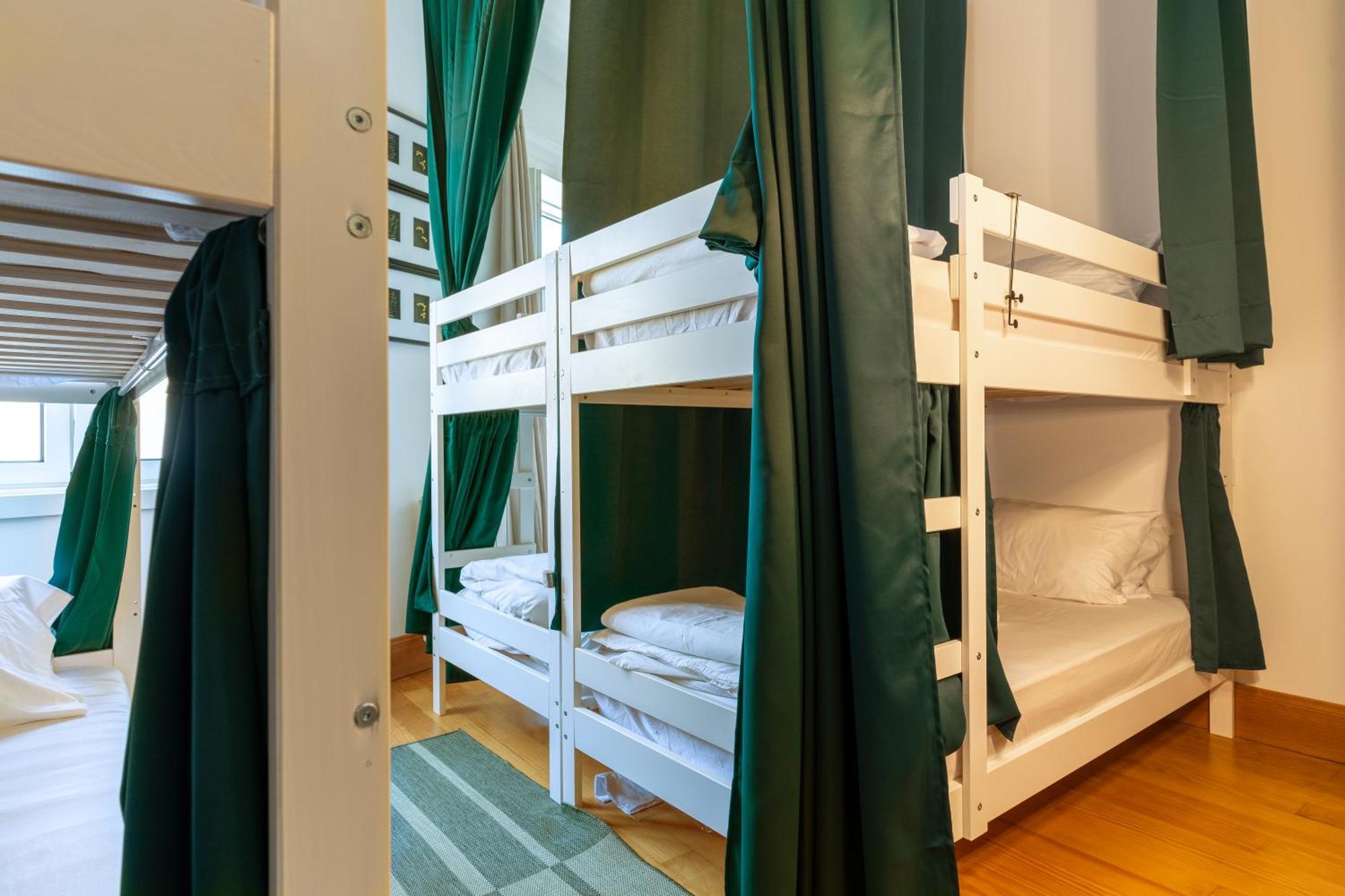 Cozy Nest Hostel ปอร์โต ภายนอก รูปภาพ