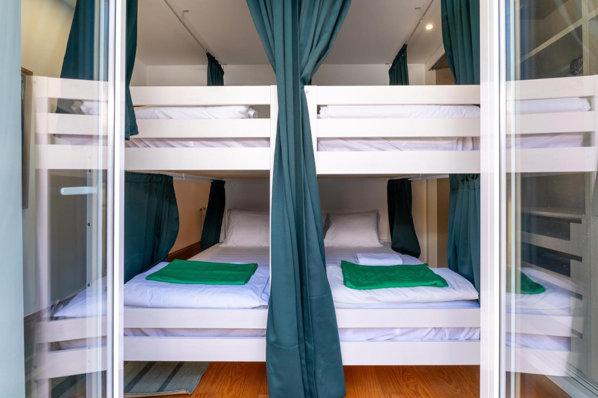 Cozy Nest Hostel ปอร์โต ภายนอก รูปภาพ