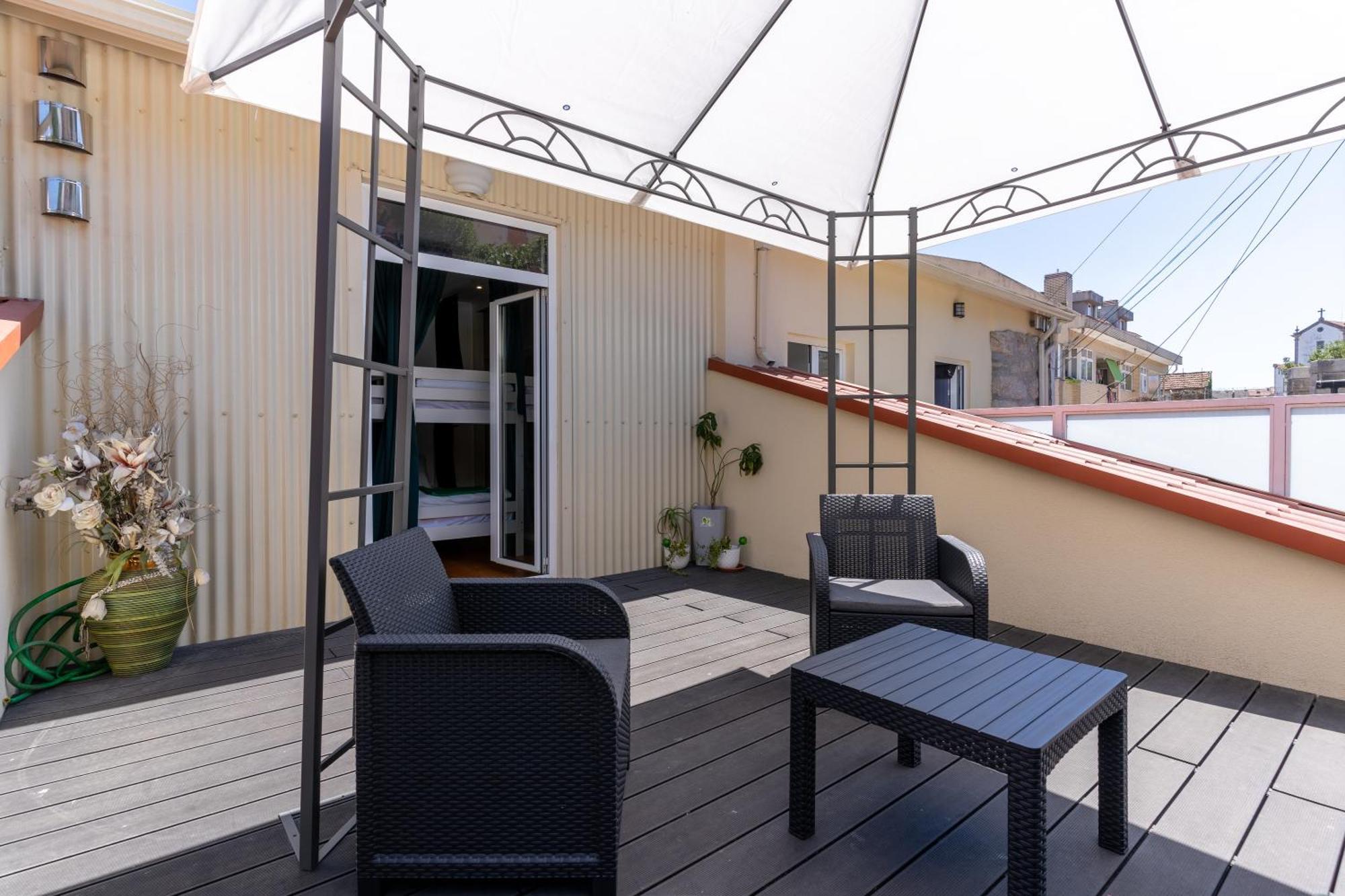 Cozy Nest Hostel ปอร์โต ภายนอก รูปภาพ