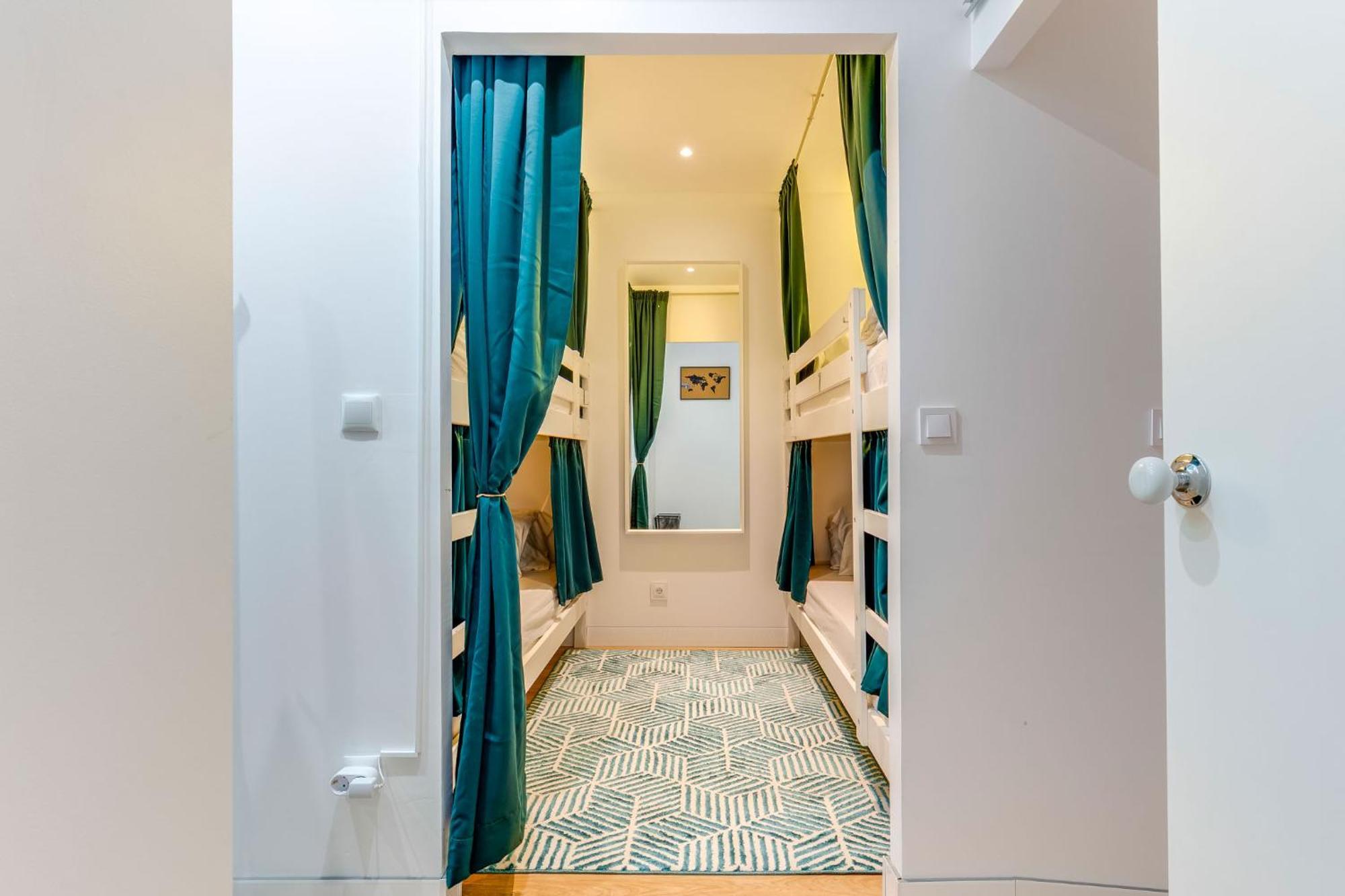 Cozy Nest Hostel ปอร์โต ภายนอก รูปภาพ
