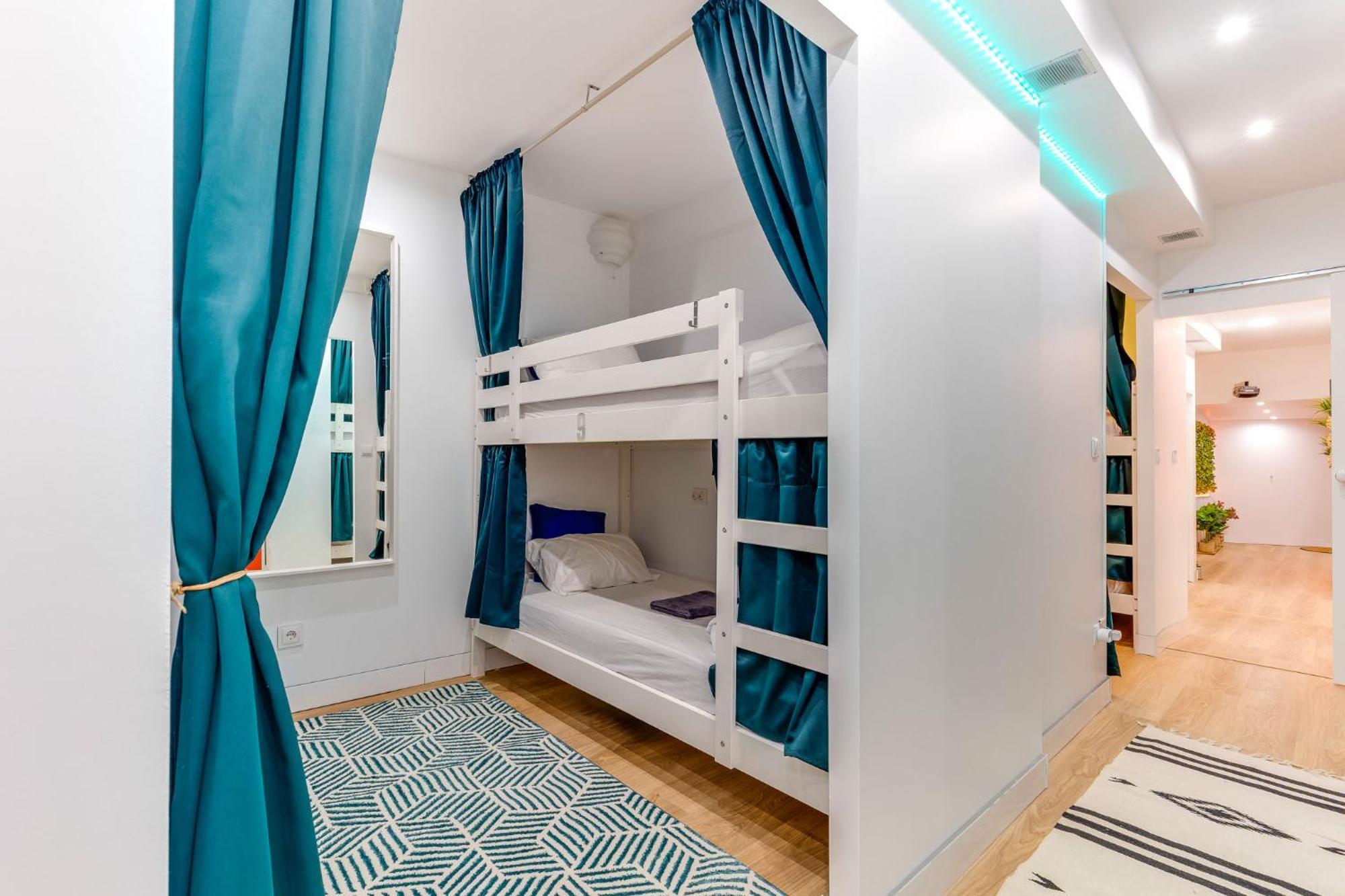 Cozy Nest Hostel ปอร์โต ภายนอก รูปภาพ