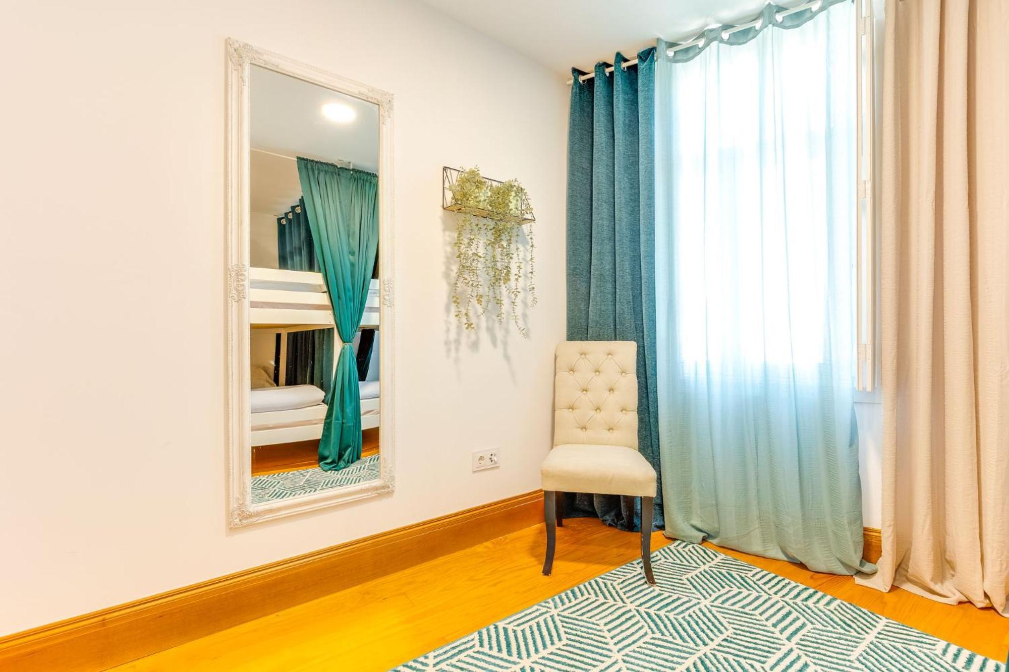 Cozy Nest Hostel ปอร์โต ภายนอก รูปภาพ