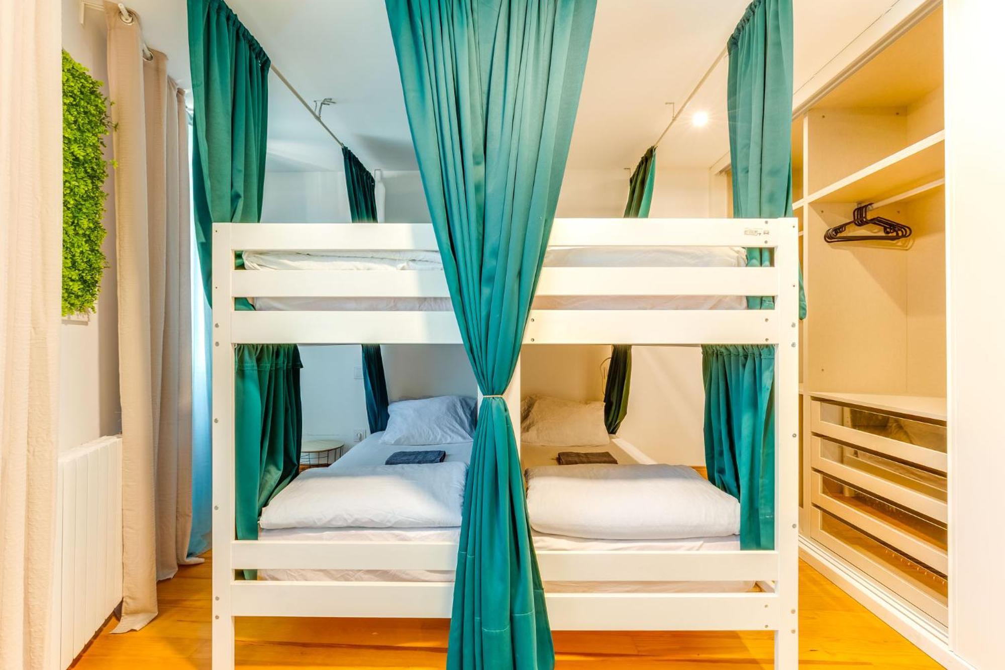 Cozy Nest Hostel ปอร์โต ภายนอก รูปภาพ